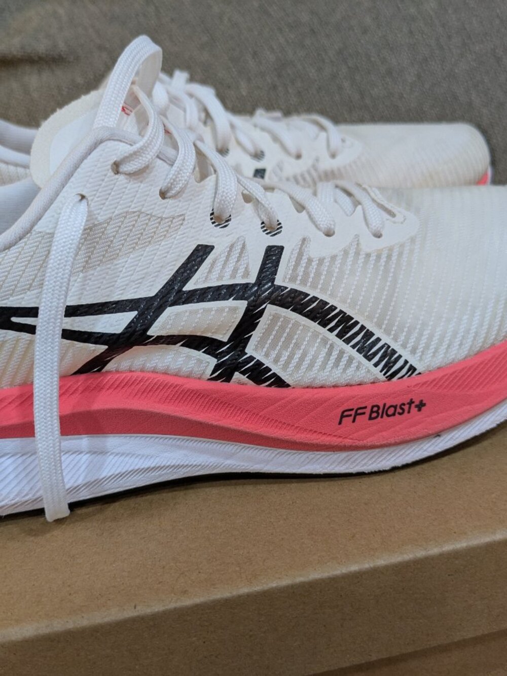 ASICS Wmns Magic Speed 3 White Black Pink Women's Size 7.5 Overall Good Conditi - Picture 2 of 8